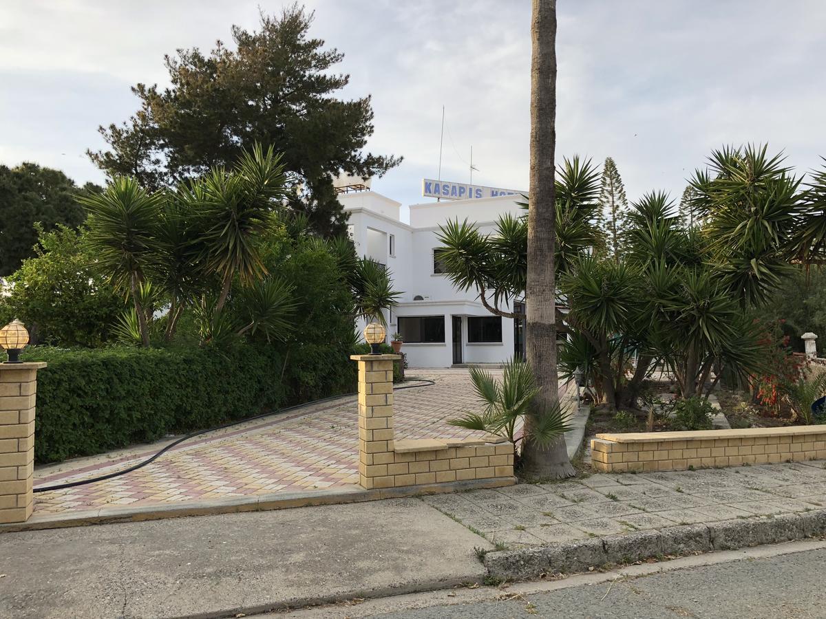 Kasapis Apts Ларнака Екстериор снимка