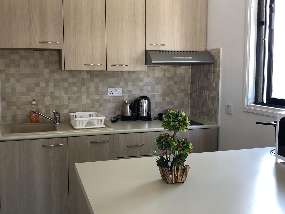 Kasapis Apts Ларнака Екстериор снимка